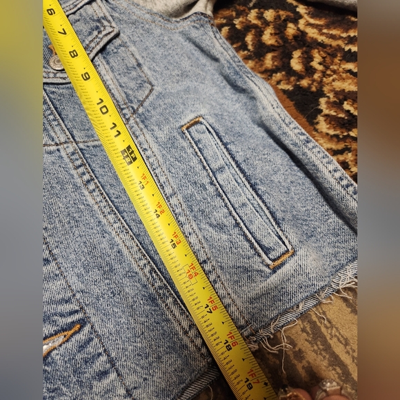 Levi jacket - Picture 11 of 14